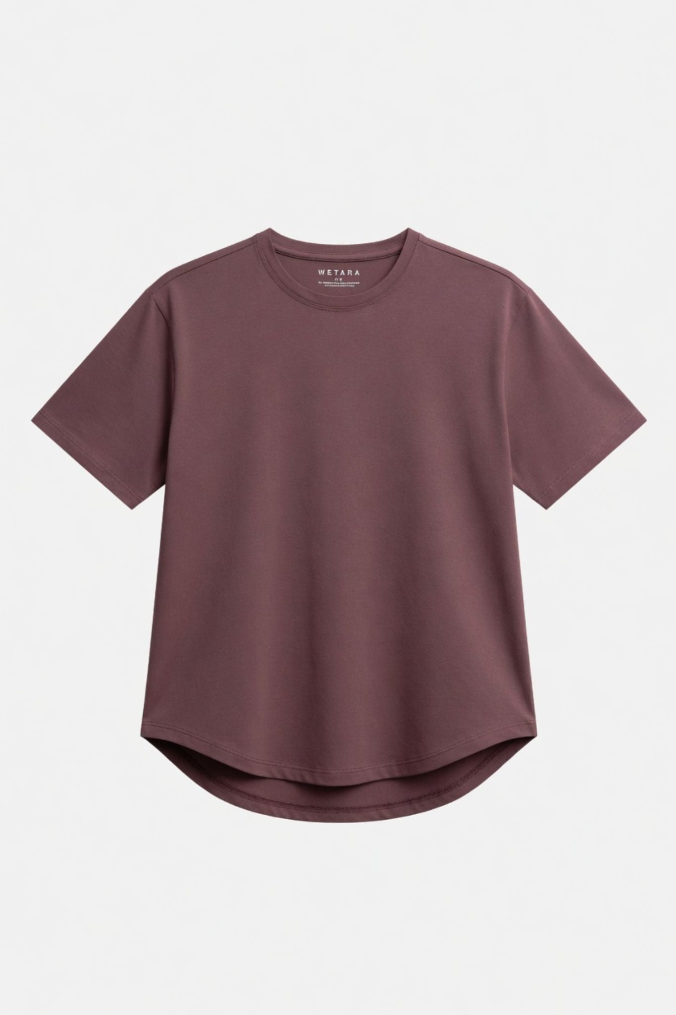 SLIM FIT BASIC TEE WITH A CURVED HEM FOR UNIQUE OUTLOOK